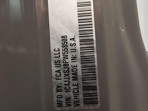 Used 2023 Jeep Wrangler Unlimited Rubicon 392 w/ Xtreme Recon 35" Tire Package image 60