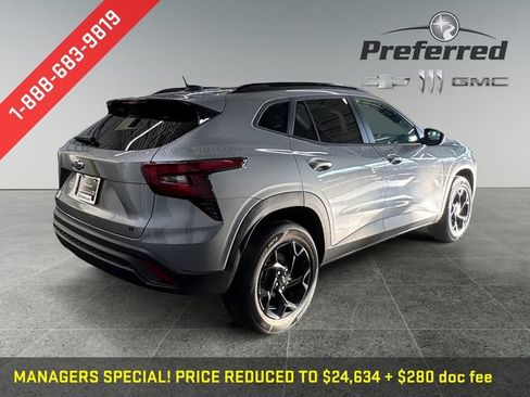 Used 2026 Chevrolet Trax LT w/ Midnight Edition FWD image 20