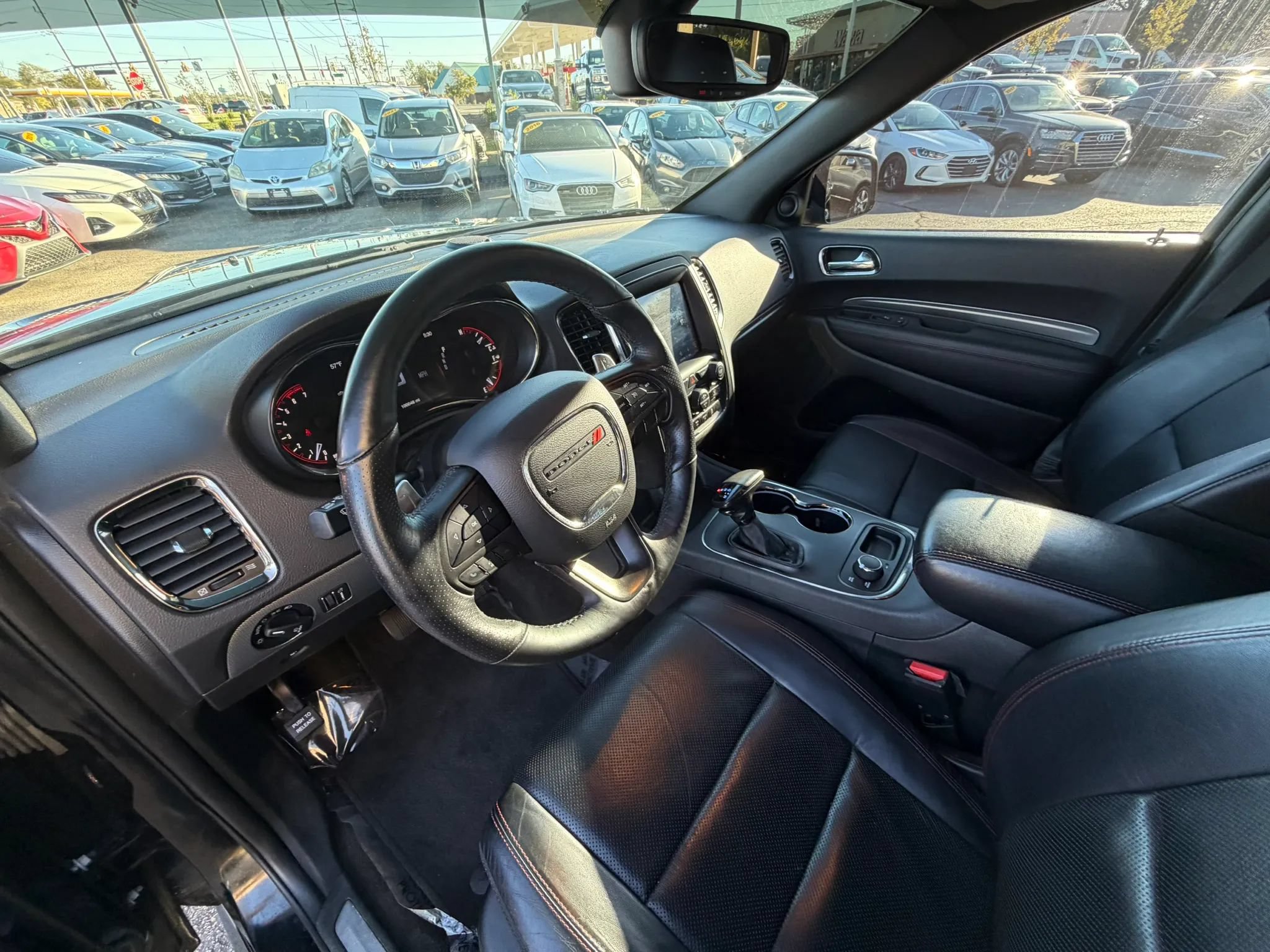 Used 2018 Dodge Durango R/T AWD/4WD image 16