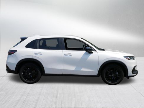 Certified 2027 Honda HR-V Sport image 8