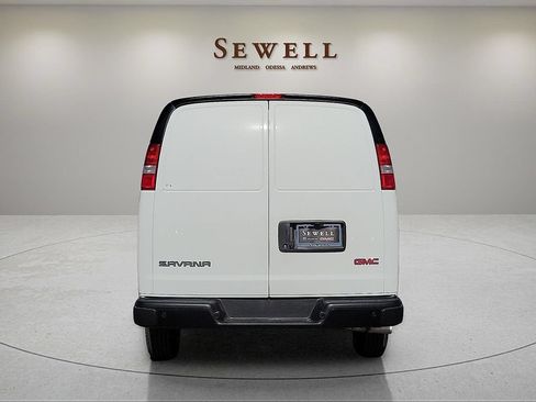 New 2026 GMC Savana 2500 Extended w/ Driver Convenience Package RWD image 4