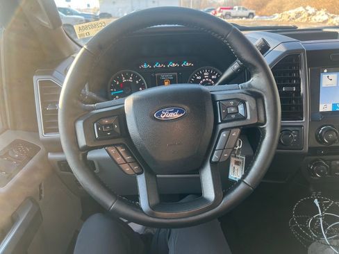 Used 2018 Ford F150 XLT w/ Equipment Group 302A Luxury image 12