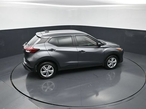 Used 2025 Nissan Kicks Play S FWD image 27