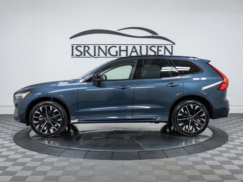 New 2026 Volvo XC60 B5 Ultra w/ Climate Package image 8