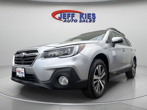 Used 2018 Subaru Outback 3.6R Limited image 1