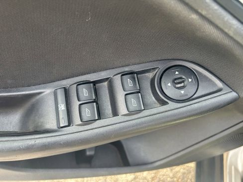 Used 2017 Ford Focus SE image 11