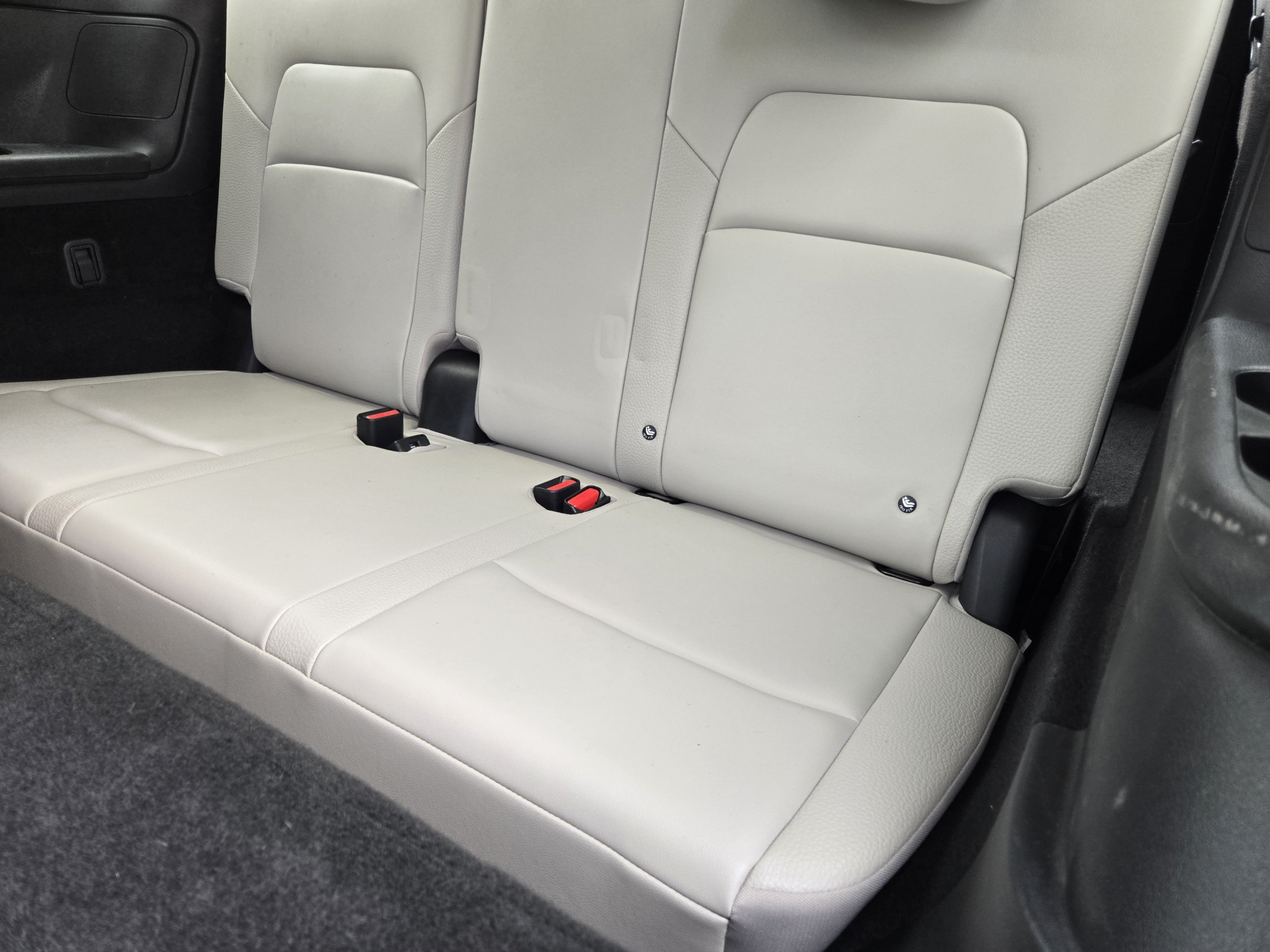Used 2024 Nissan Pathfinder SL AWD/4WD image 27
