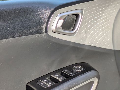 Used 2024 Kia Soul LX w/ Option Group 015 image 11