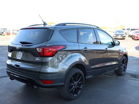 Used 2019 Ford Escape SE AWD/4WD image 5