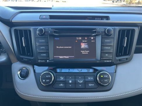 Used 2018 Toyota RAV4 XLE image 15