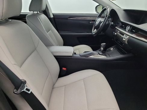 Used 2017 Lexus ES 350 w/ Navigation System Package FWD image 21