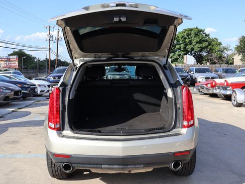 Used 2013 Cadillac SRX FWD image 17