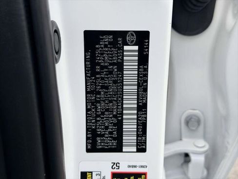 Certified 2025 Toyota Camry SE w/ Convenience Package FWD image 28