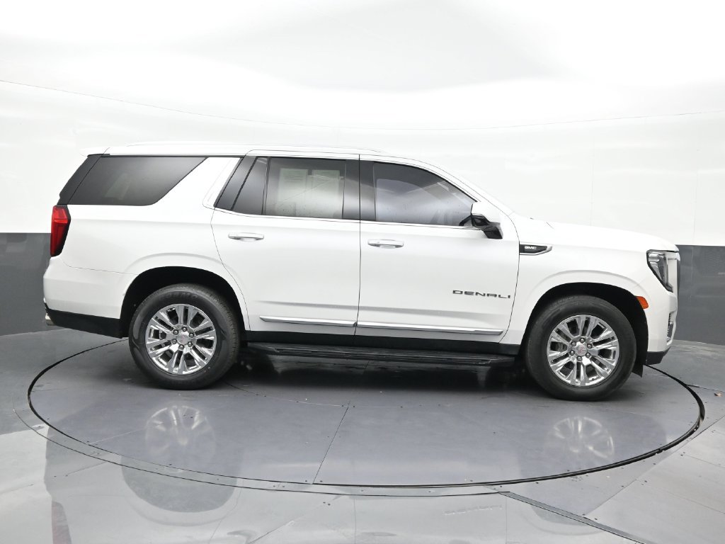 Used 2021 GMC Yukon Denali w/ Advanced Technology Package AWD/4WD image 7