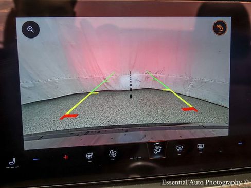 Used 2025 Ford Mustang Premium RWD image 19