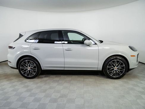 New 2026 Porsche Cayenne AWD/4WD image 29
