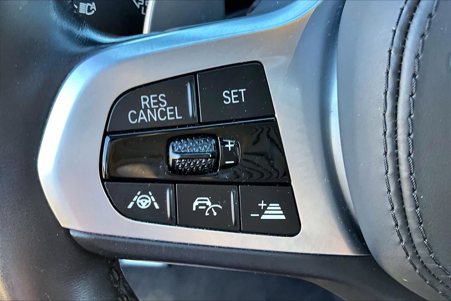 Used 2021 BMW X3 M40i w/ Executive Package AWD/4WD image 21