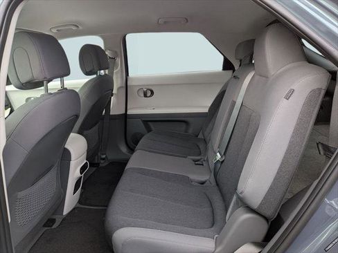 New 2025 Hyundai Ioniq 5 SE image 26