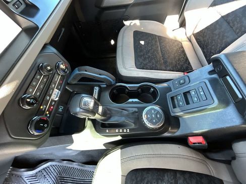 Used 2022 Ford Bronco Wildtrak image 20