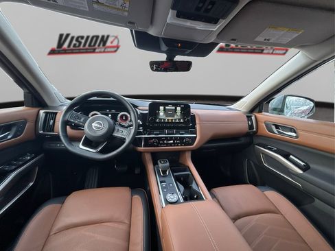 New 2025 Nissan Pathfinder Platinum w/ Lighting Package (N92) image 29