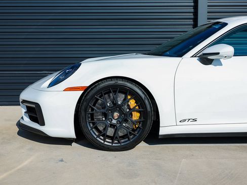 Certified 2024 Porsche 911 Carrera GTS image 11