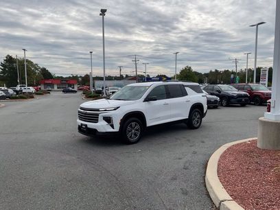 Used 2026 Chevrolet Traverse LT