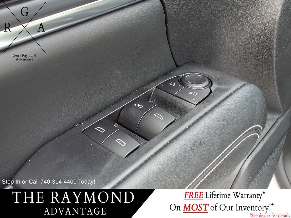 Used 2026 GMC Terrain Elevation AWD/4WD image 17
