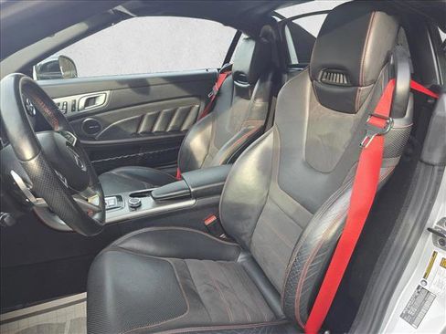Used 2017 Mercedes-Benz SLC 43 AMG image 11