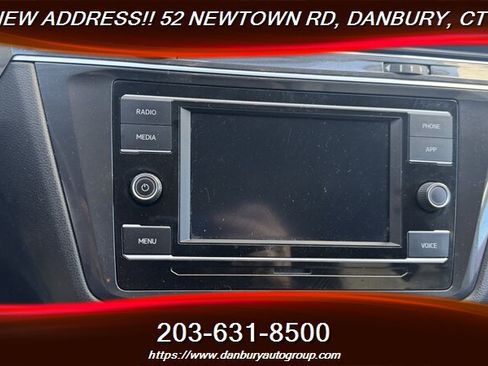Used 2021 Volkswagen Tiguan S AWD/4WD image 15