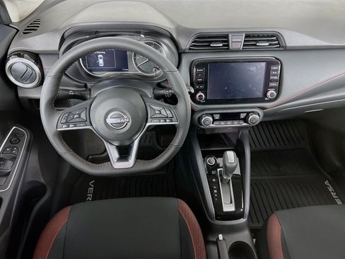 New 2025 Nissan Versa SR w/ Trunk Package FWD image 18
