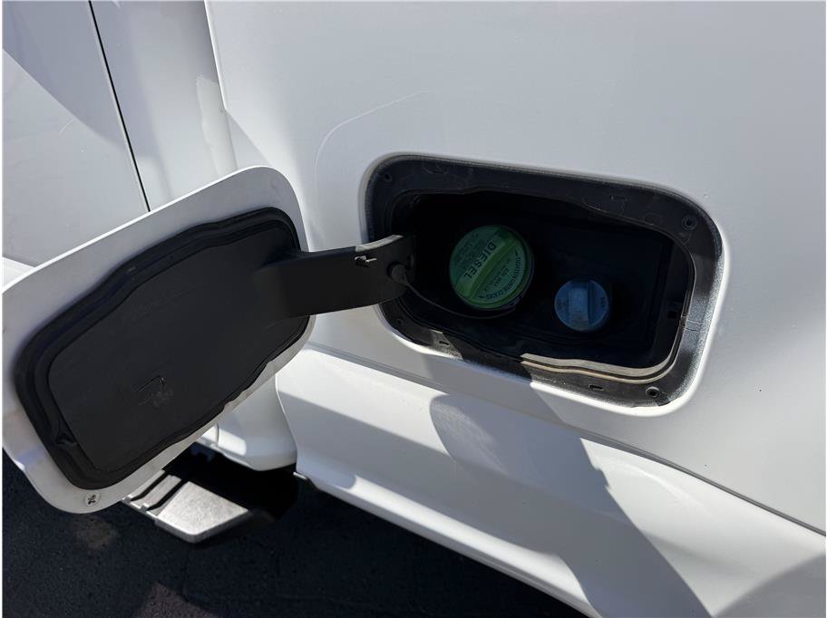 Used 2019 Ford F250 XL w/ STX Appearance Package AWD/4WD image 14