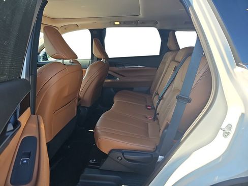 Used 2025 INFINITI QX60 Sensory AWD/4WD image 14