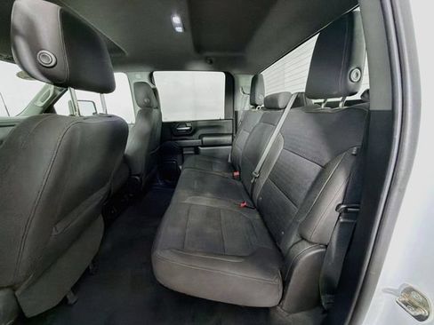 Used 2022 Chevrolet Silverado 2500 Custom w/ Custom Value Package AWD/4WD image 23