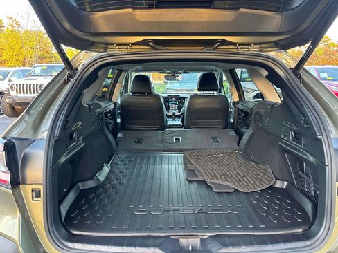 Used 2024 Subaru Outback Limited image 21