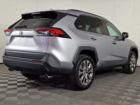 Used 2023 Toyota RAV4 XLE Premium AWD/4WD image 9