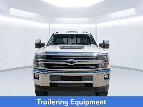 Used 2019 Chevrolet Silverado 2500 LTZ w/ Duramax Plus Package AWD/4WD image 11