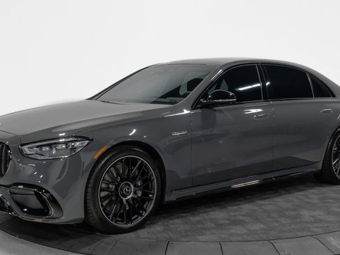 Used 2025 Mercedes-Benz S 63 AMG S image 3
