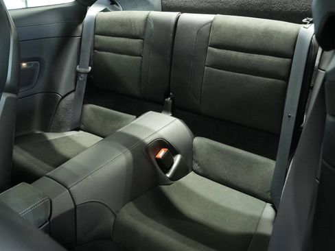 Used 2025 Porsche 911 Carrera 4 GTS image 28