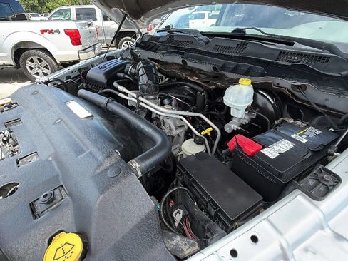 Used 2011 RAM 1500 Lone Star RWD image 19