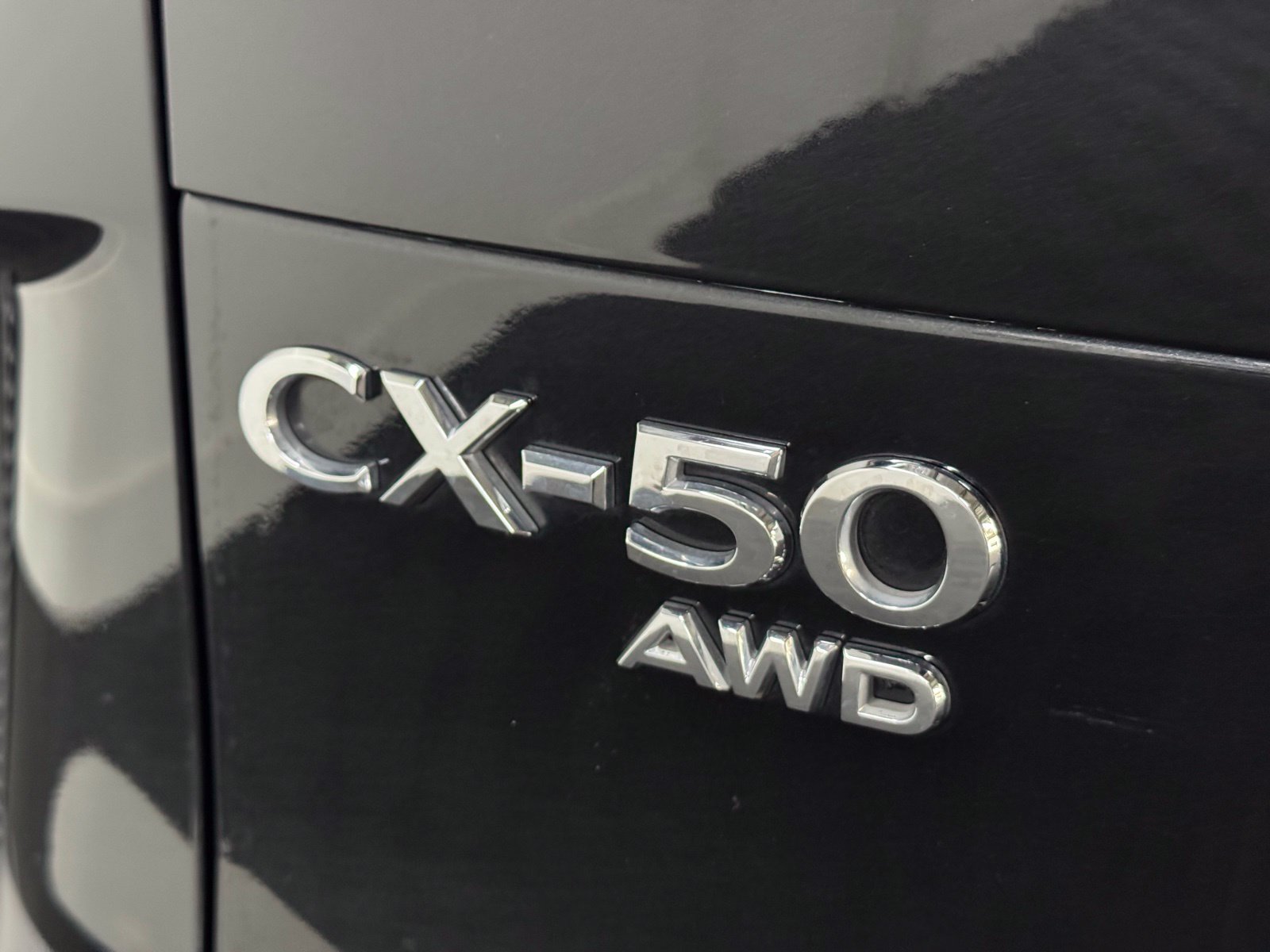 Used 2025 MAZDA CX-50 AWD 2.5 S w/ Preferred Package image 7