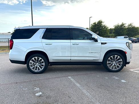 Used 2024 GMC Yukon Denali w/ Max Trailering Package AWD/4WD image 5