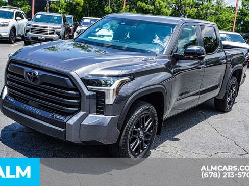 Used 2026 Toyota Tundra Limited AWD/4WD image 14