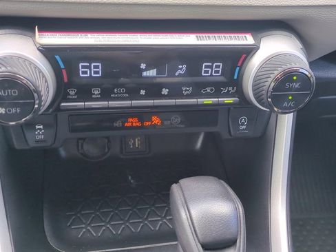 Certified 2024 Toyota RAV4 XLE image 20