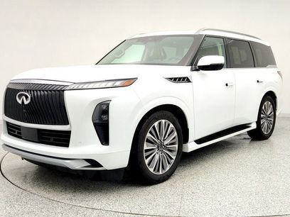 Used 2025 INFINITI QX80 Sensory