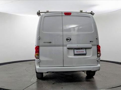 Used 2015 Nissan NV200 SV w/ Technology Package image 7