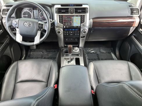 Used 2024 Toyota 4Runner Limited AWD/4WD image 9