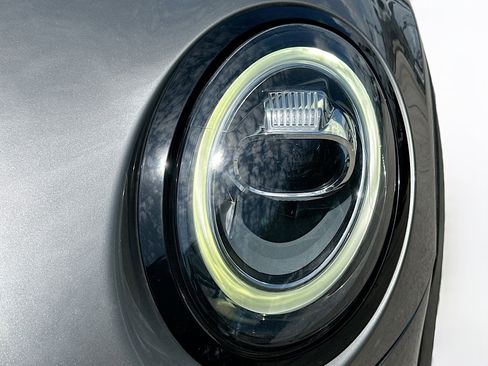 Used 2019 MINI Cooper S w/ Premium Package FWD image 31