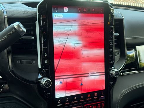 New 2026 RAM 3500 Limited AWD/4WD image 18