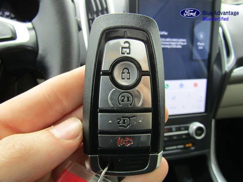 Certified 2024 Ford Edge Titanium w/ Equipment Group 301A AWD/4WD image 45