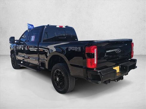 Certified 2024 Ford F250 Lariat w/ Black Appearance Package image 3